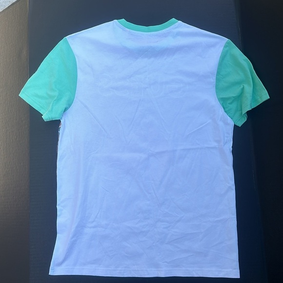 New GUESS Men’s Tee SZ M - Picture 5 of 5